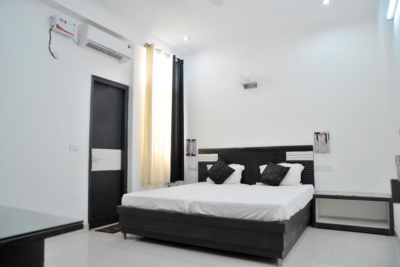 Aura Suites Ґурґаон Екстер'єр фото